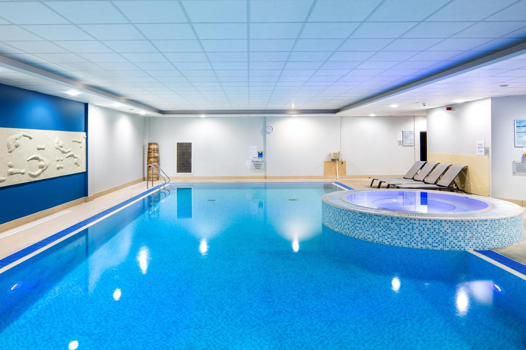 Delta Hotels By Marriott Nottingham Belfry Eksteriør billede