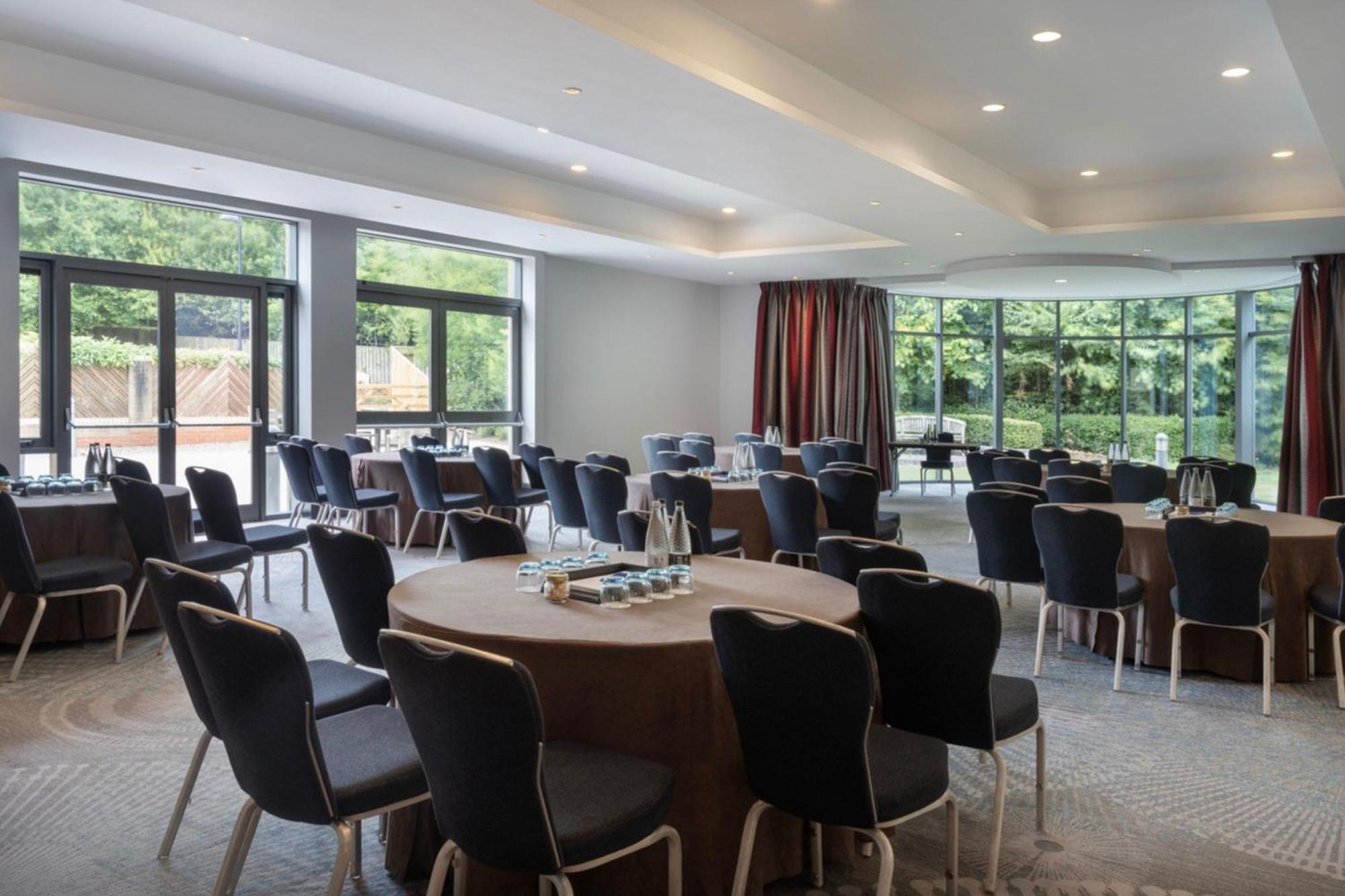 Delta Hotels By Marriott Nottingham Belfry Eksteriør billede