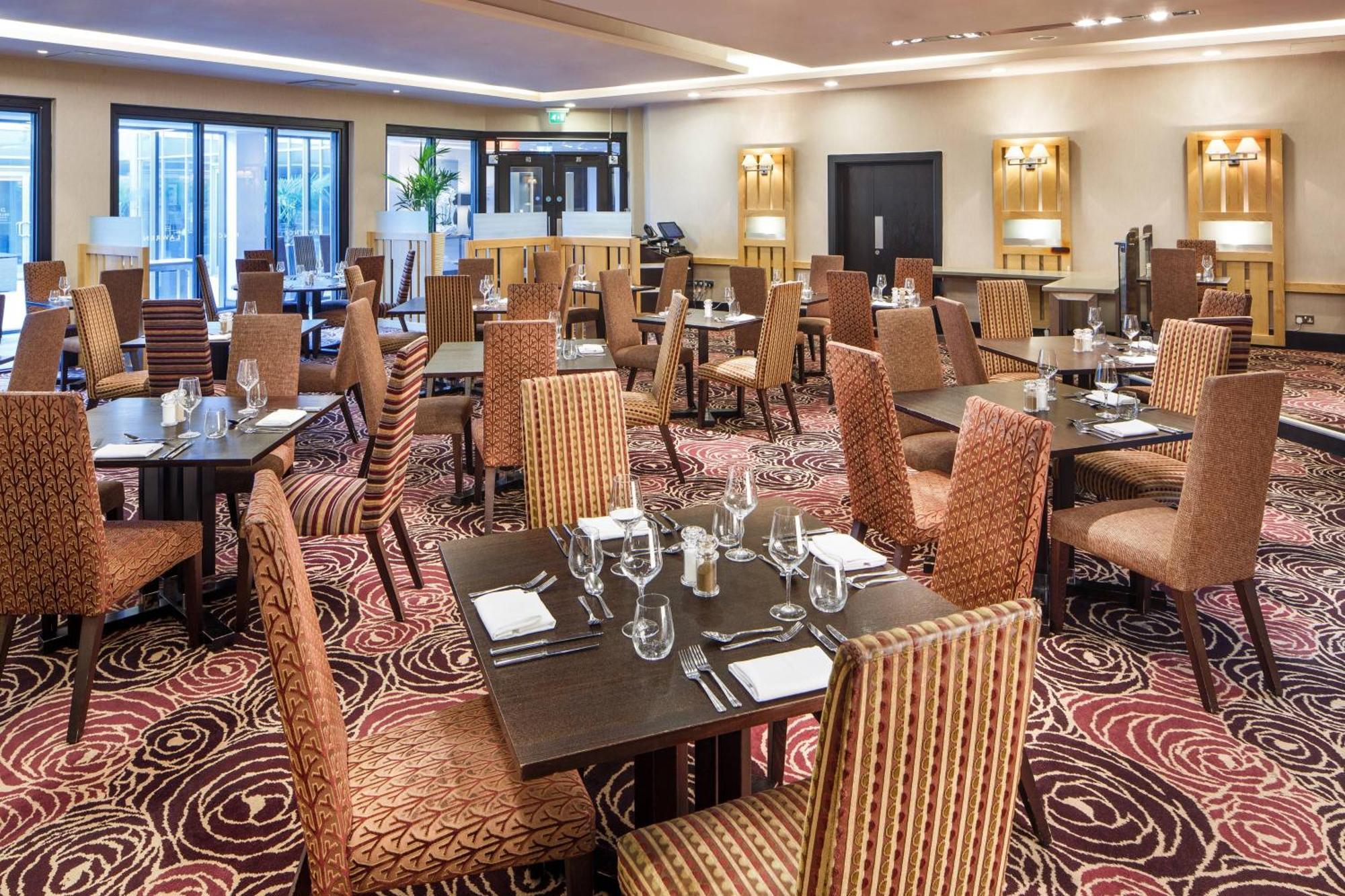 Delta Hotels By Marriott Nottingham Belfry Eksteriør billede