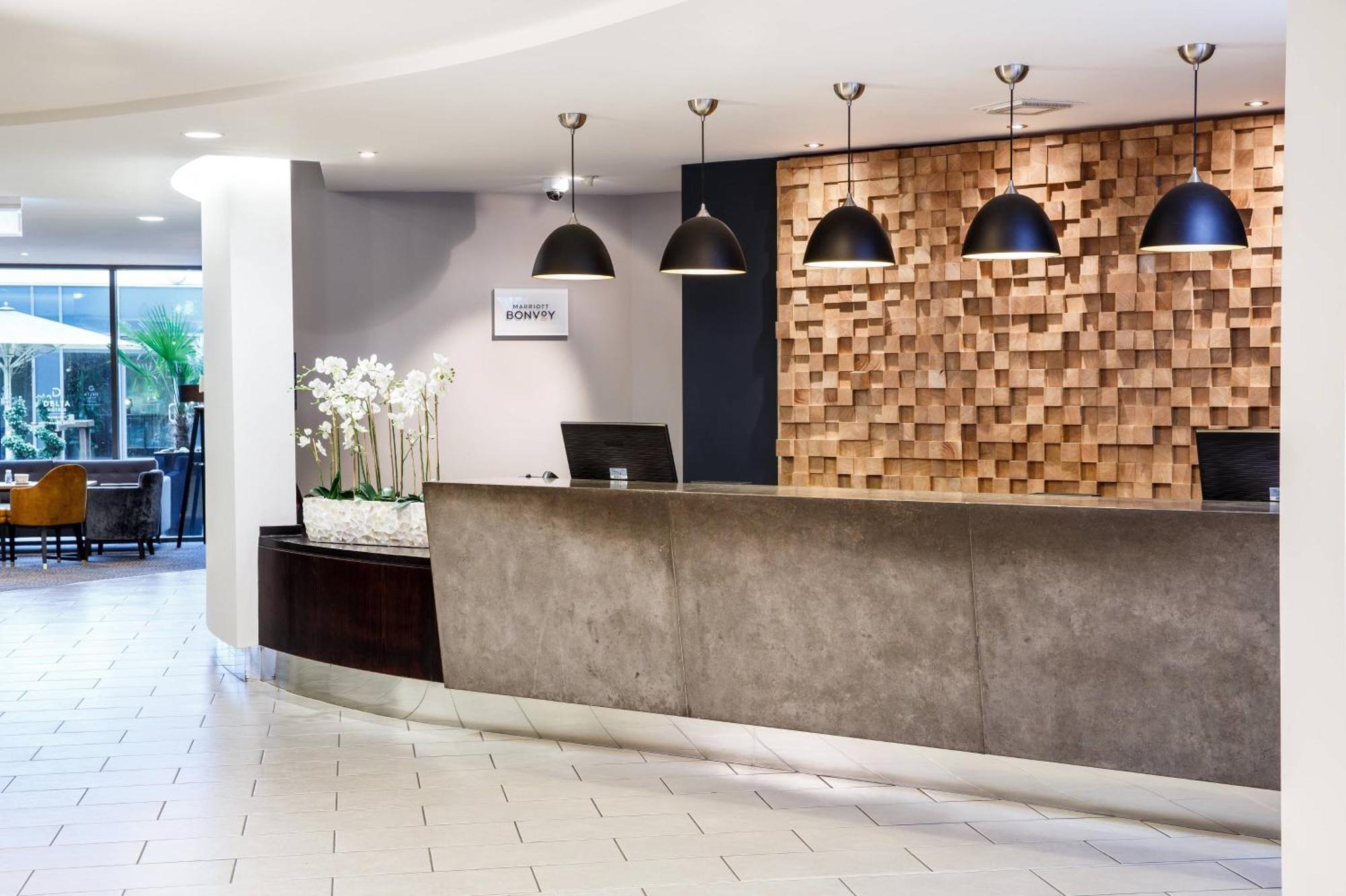 Delta Hotels By Marriott Nottingham Belfry Eksteriør billede